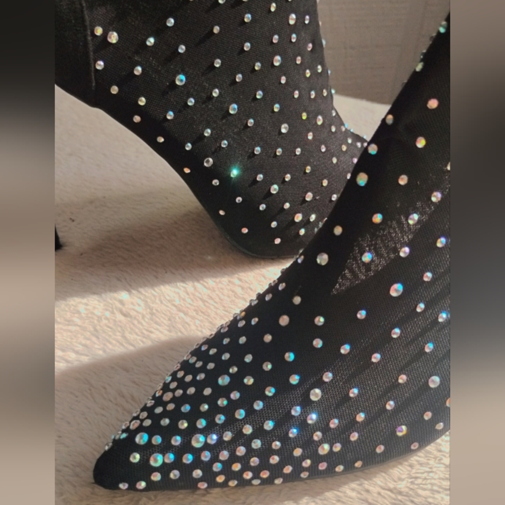 Liliana Black Ankle Boots With Rhinestone Detailing - Picture 12 of 14